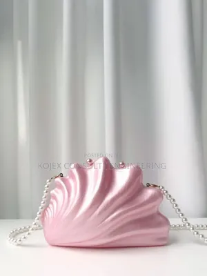 Acrylic Shell Shape Clutch