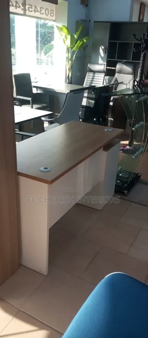 Supper Class Table