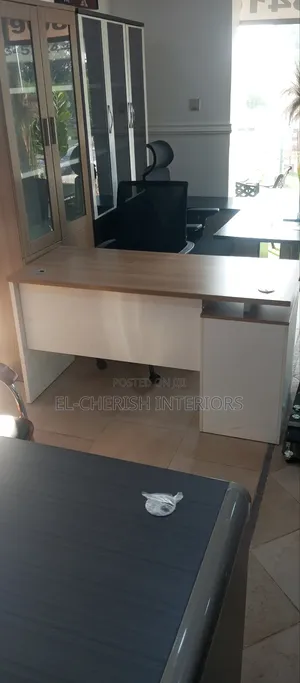 Supper Class Table