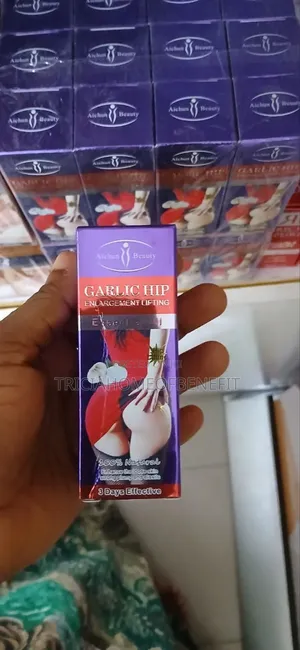 Aichun Garlic Hip Butt Enlargement Lifting Essential Oil