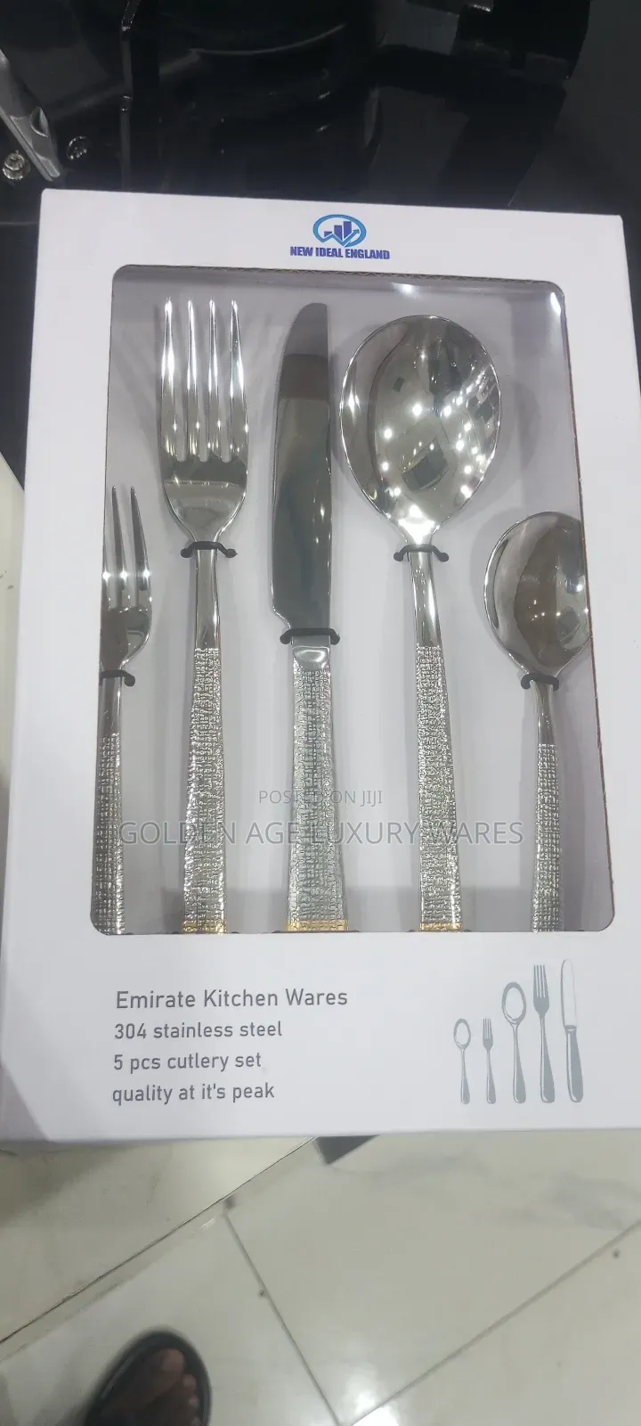 Gold and Silver 304 Dinner Set