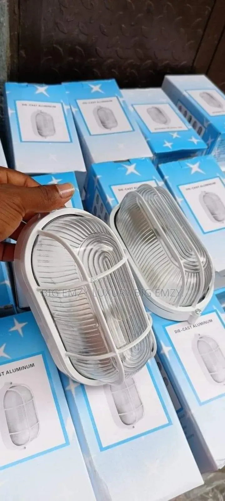 3 Line Bulkhead Light