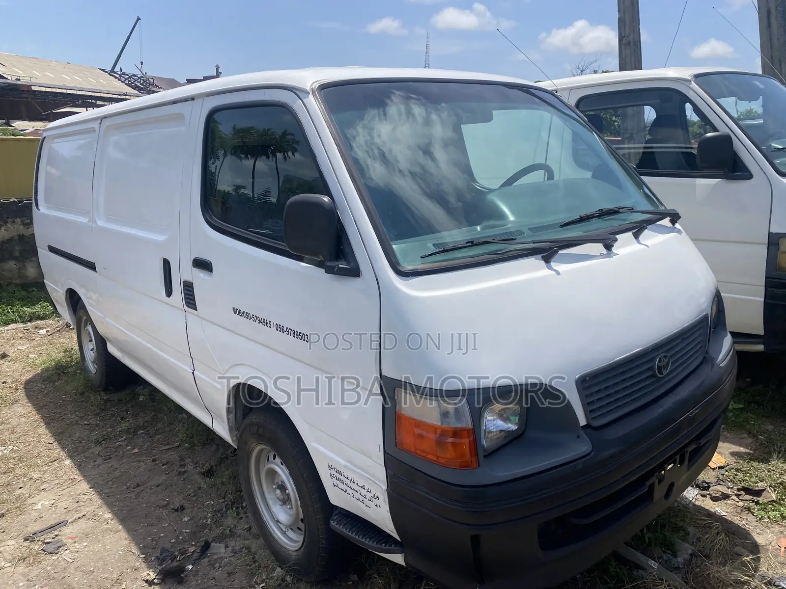 Toyota HiAce 2001 White
