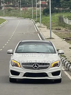 Mercedes-Benz CLA-Class CLA 250 4MATIC Sedan 2015 White