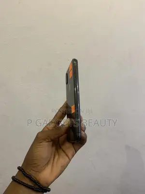 Apple iPhone X 64 GB