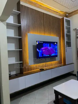 U Shelf. Tv-Console