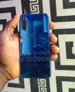 Xiaomi Mi 9 SE 128 GB Gray