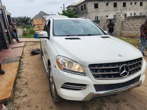 Mercedes-Benz M Class ML 350 4Matic 2013 White