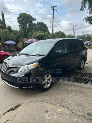 Toyota Sienna LE 7 Passenger Mobility 2012 Black