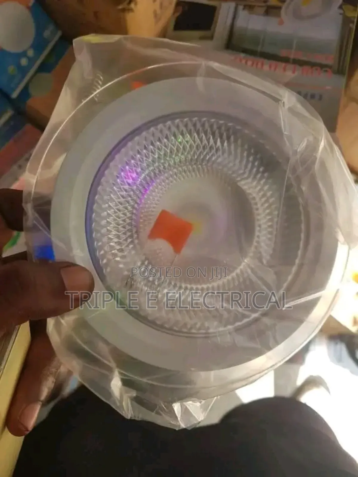 12wtt Pop Light With Glass Akt