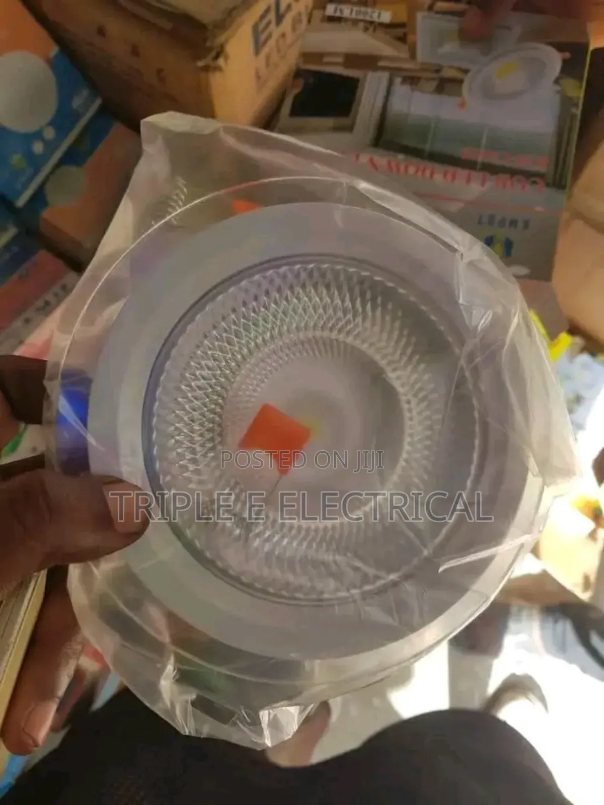 12wtt Pop Light With Glass Akt