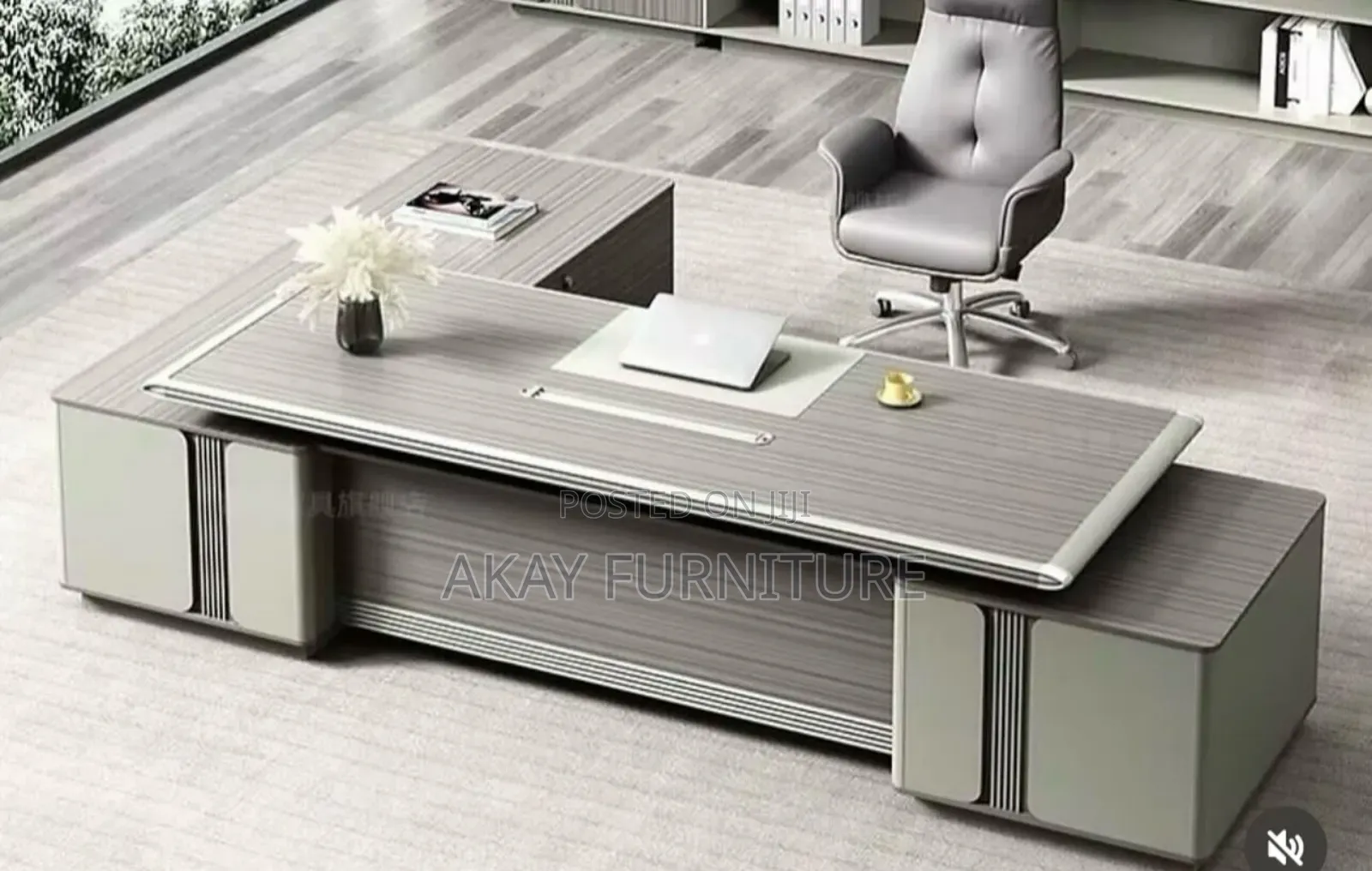 Executive Table In Size 2.4