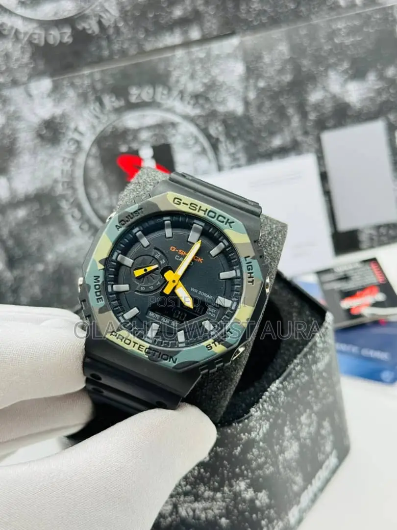 Casio G-Shock Ga-2100 (Nicknamed “Casioak”)