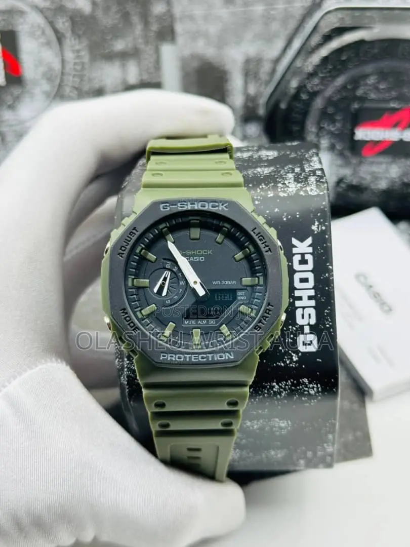 Casio G-Shock Ga-2100 (Nicknamed “Casioak”)