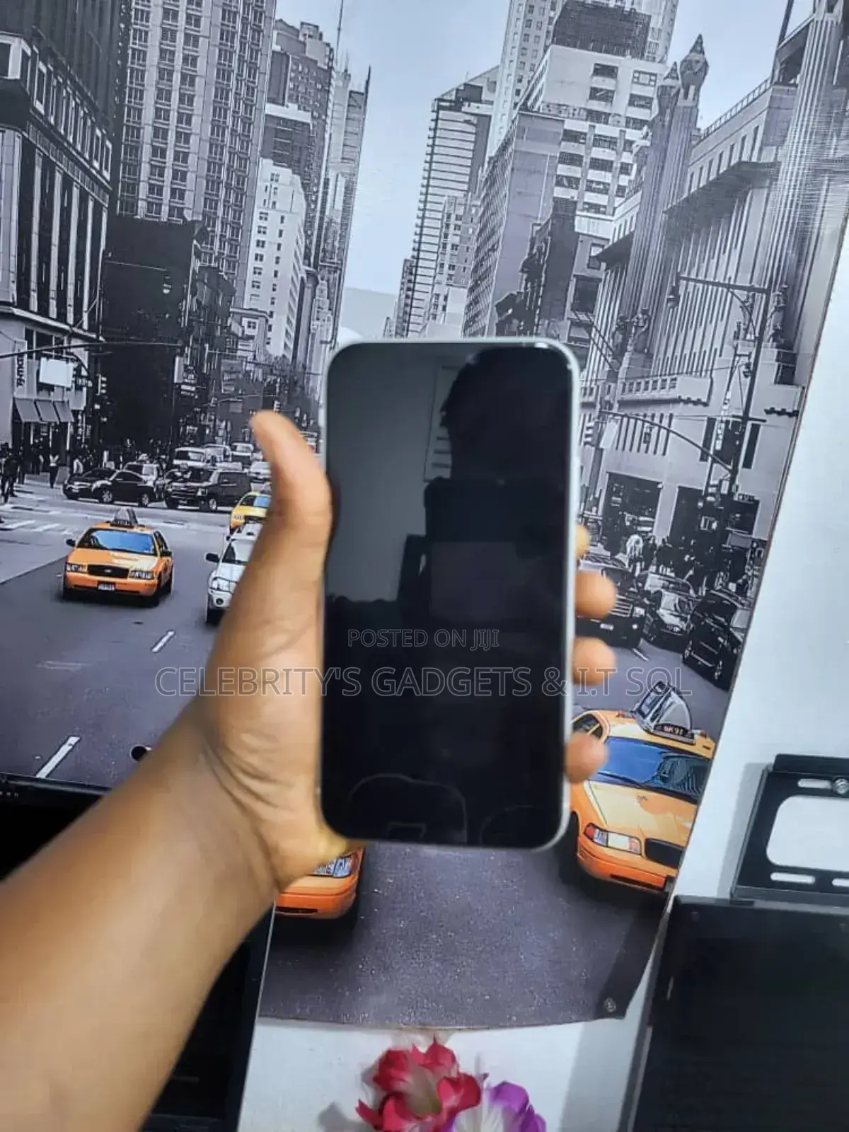 Apple iPhone 11 64 GB White