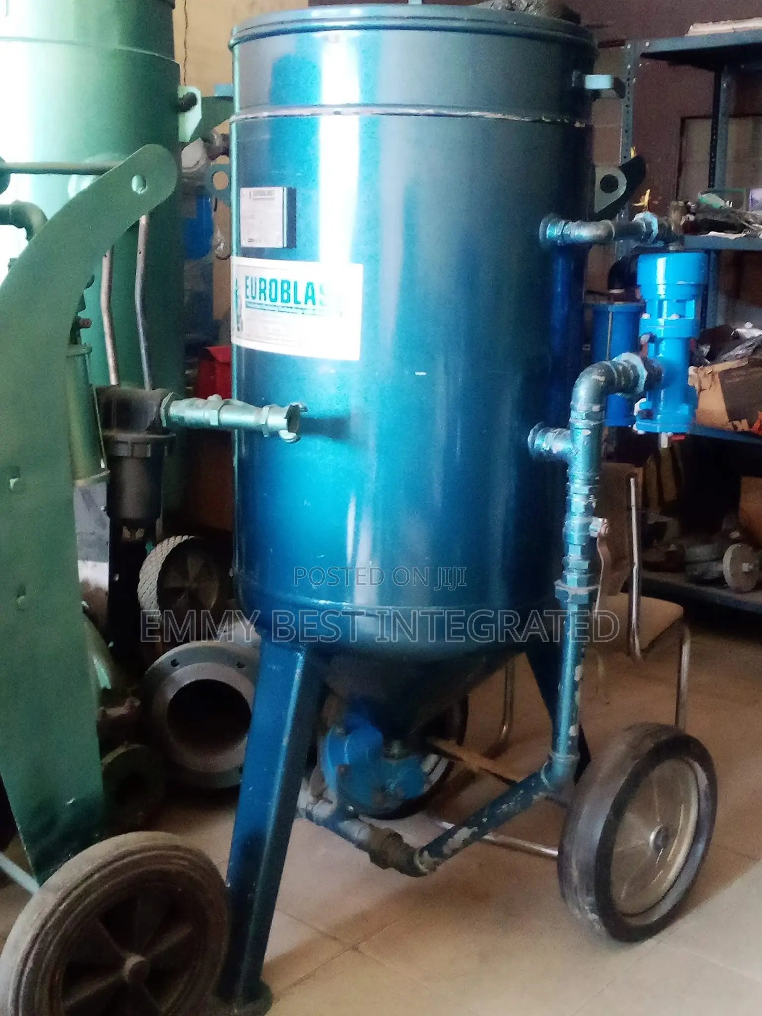 Airblast Blast Machine