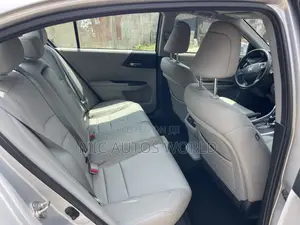 Honda Accord 2015 Silver