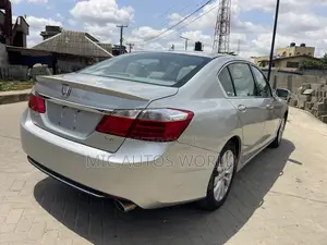 Honda Accord 2015 Silver