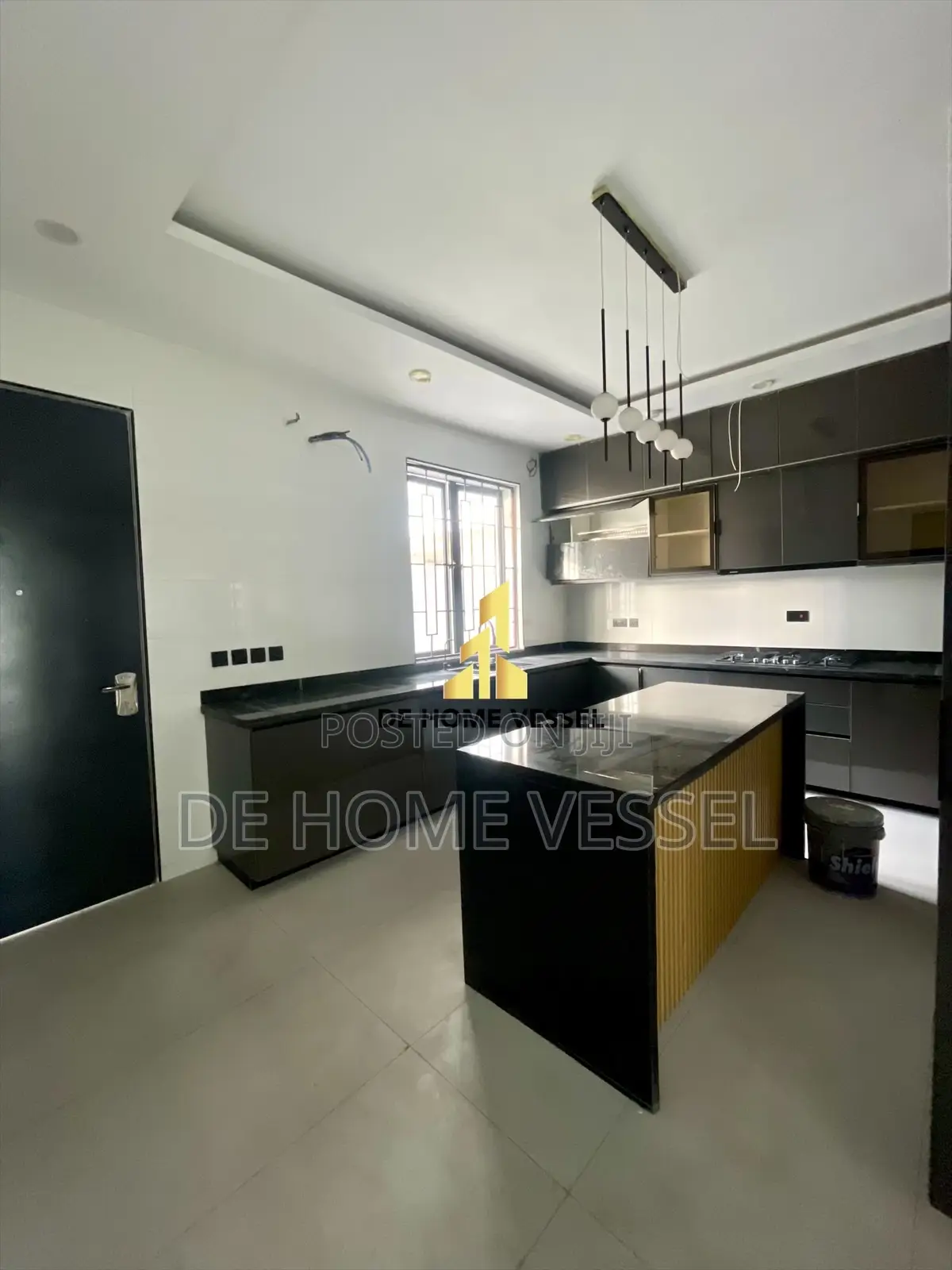 5bdrm Duplex in Ikate for sale