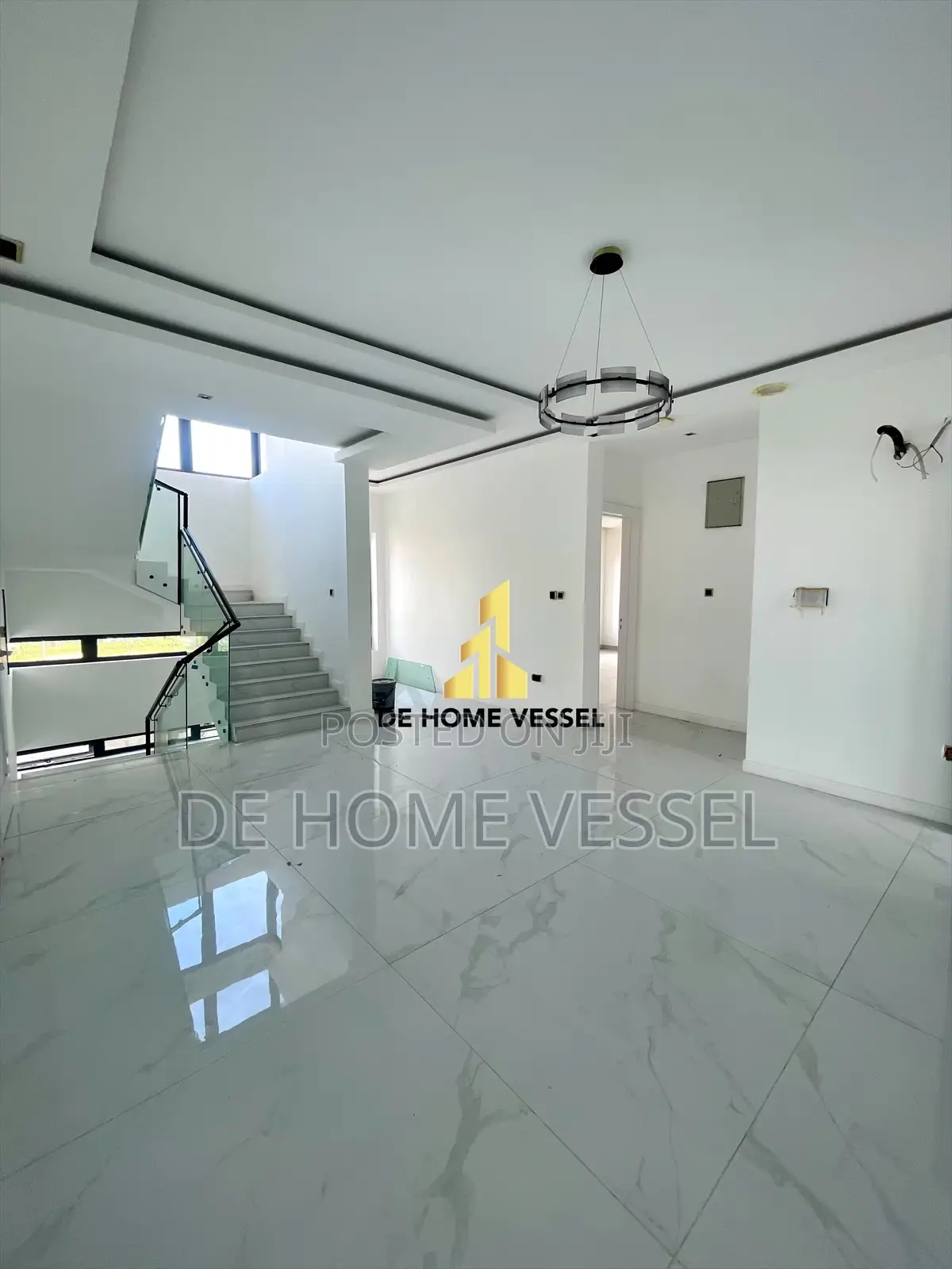 5bdrm Duplex in Ikate for sale