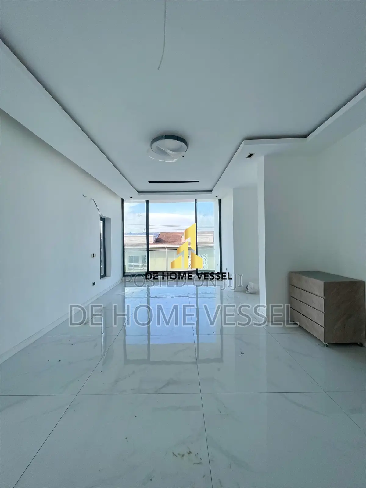 5bdrm Duplex in Ikate for sale