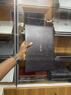 Laptop Asus PU451LD 8GB Intel Core I5 HDD+SSD 128GB