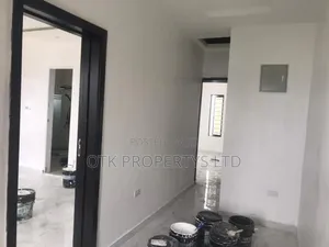 3bdrm Block of Flats in Jahi By Gilmore, for rent