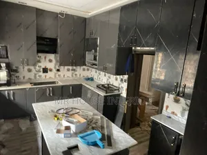 Luxury Standard Kitchen Cabinet
