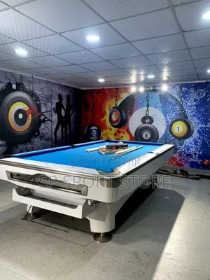 9ft Luxury Pool Table