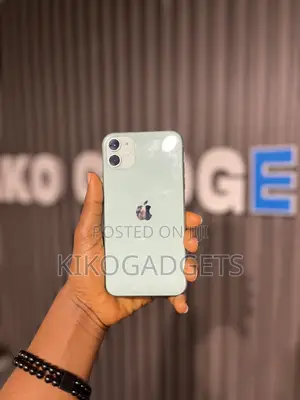 Apple iPhone 11 128 GB Green