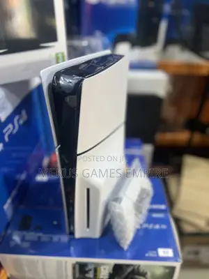 Ps5 Slim Plus All the Accessories Intact