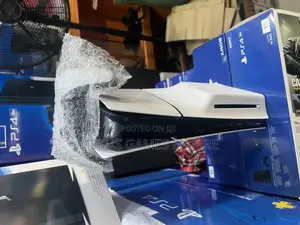 Ps5 Slim Plus All the Accessories Intact
