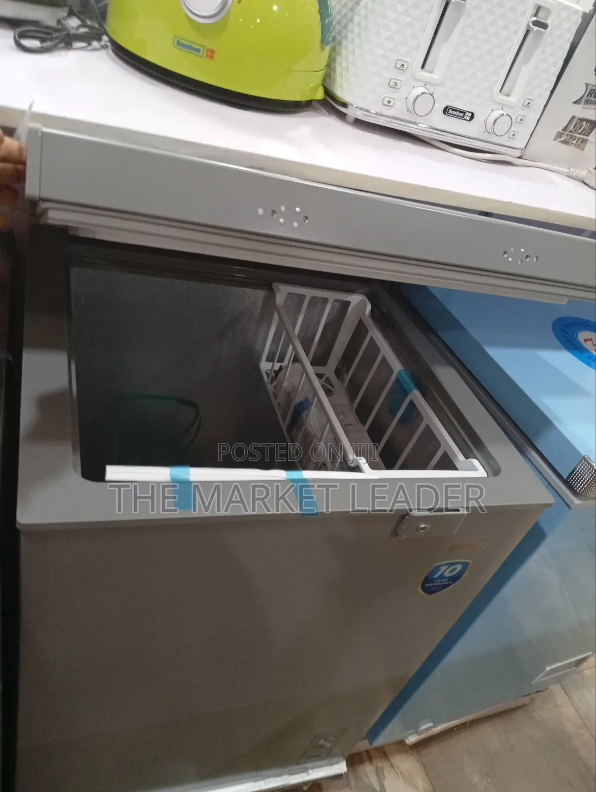 Midea Inverter Freezer 142litres