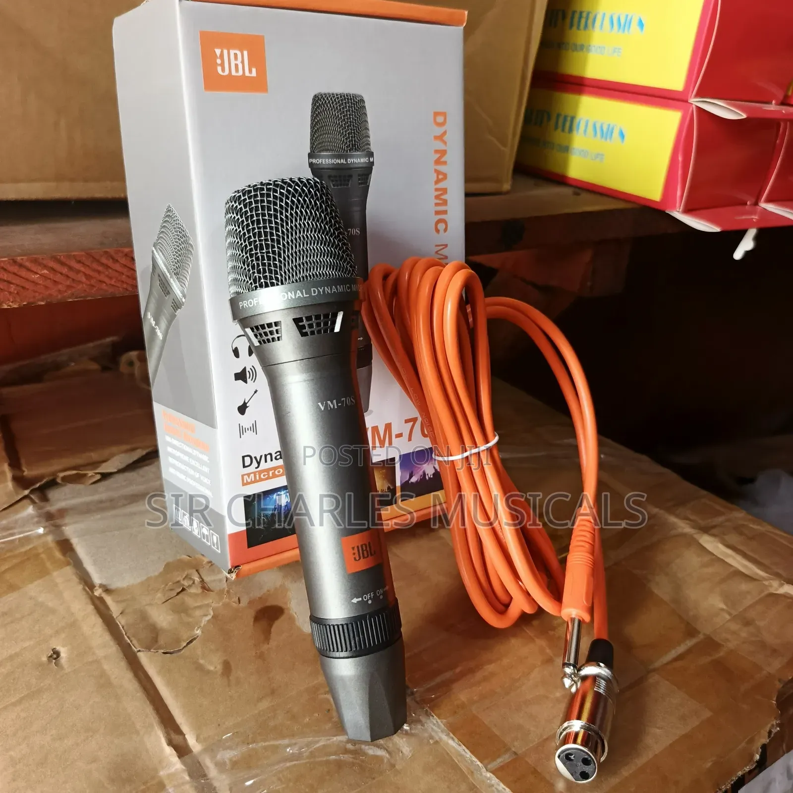 JBL Vm-70s Wired Professional Microphone