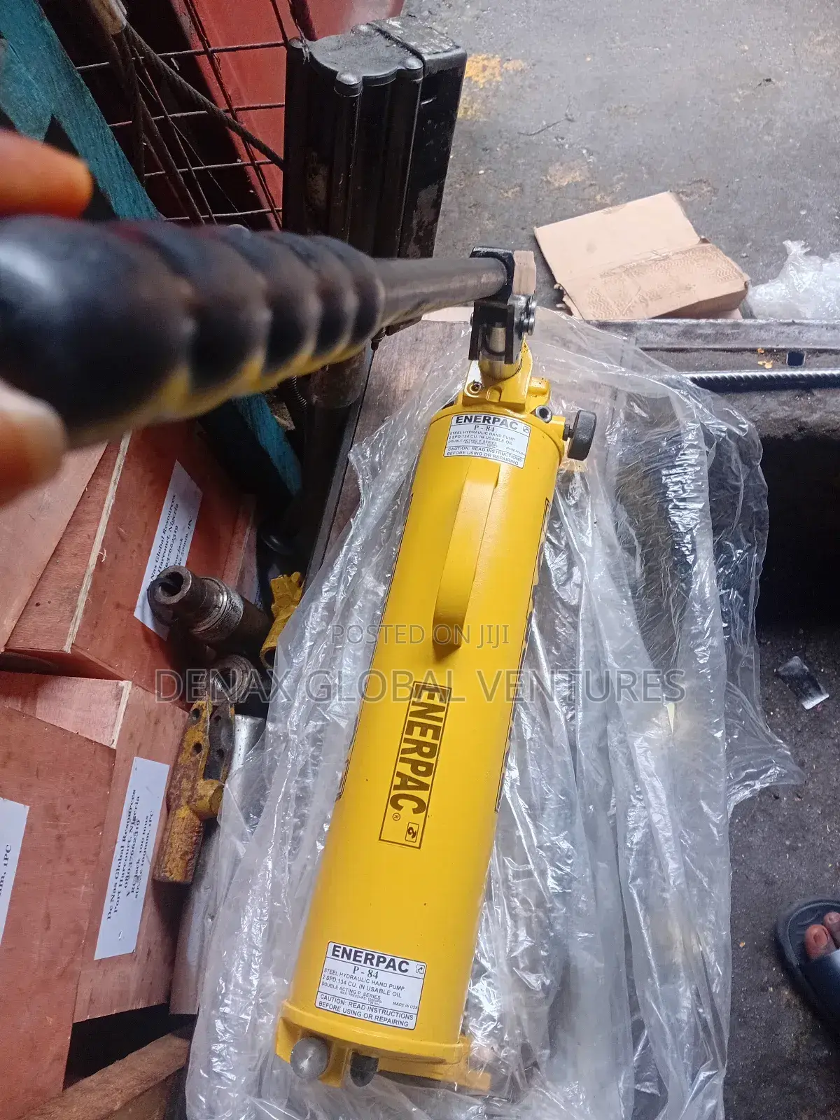 Enerpac P84 Hydraulic Hand Pump