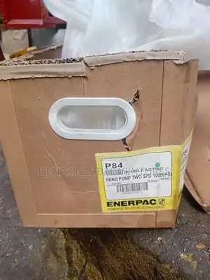 Enerpac P84 2speed Double Acting Hydraulic Hand Pump Set