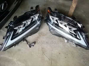 Lexus Rx 350 2013 Model Headlamp Set Three Torch
