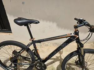 Fox Hound 800d MTB Bicycle