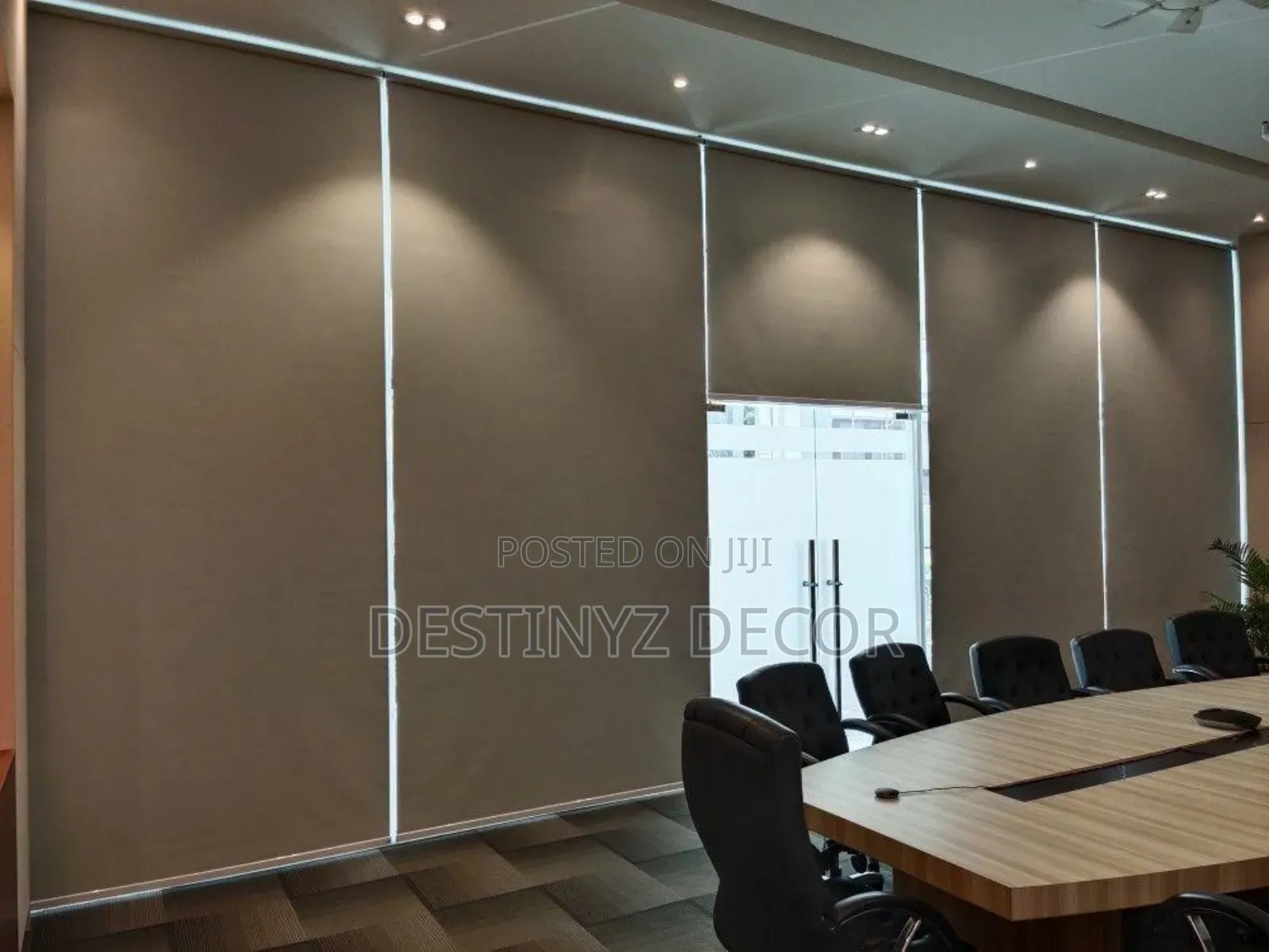 Delicate Roller Blinds