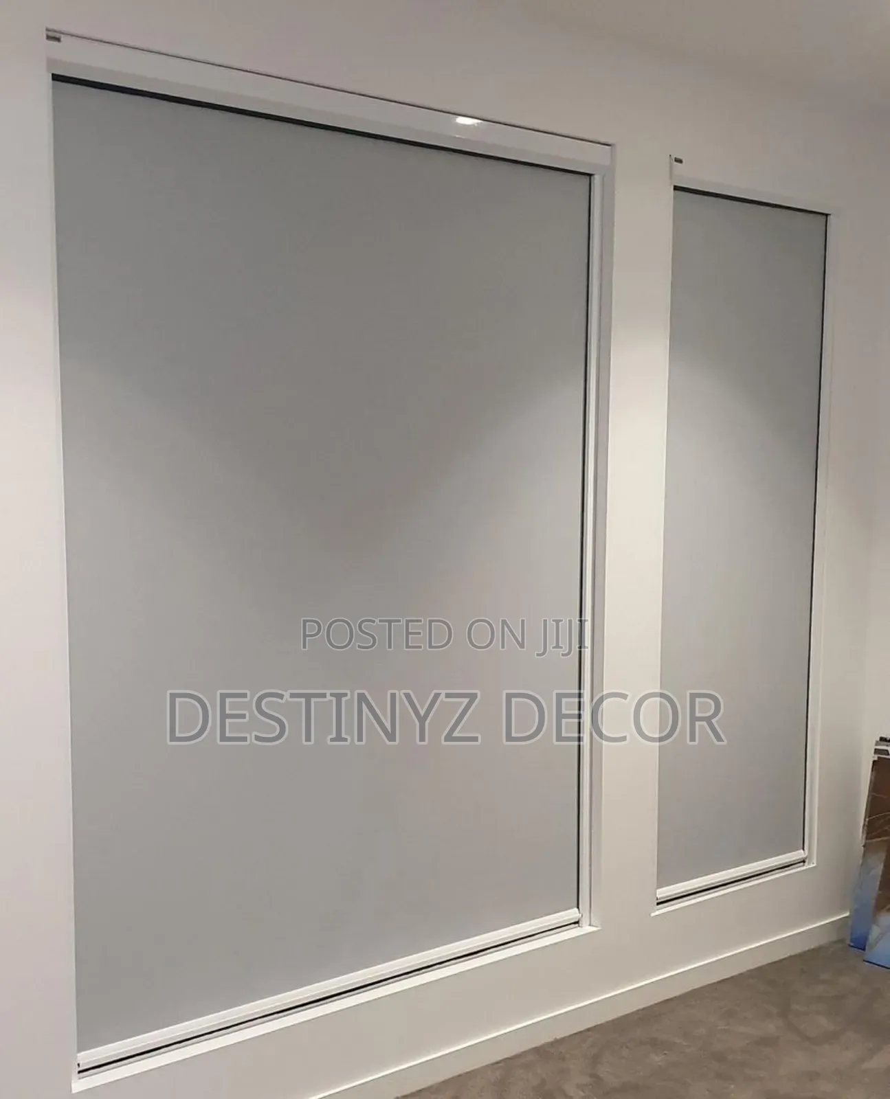 Delicate Roller Blinds
