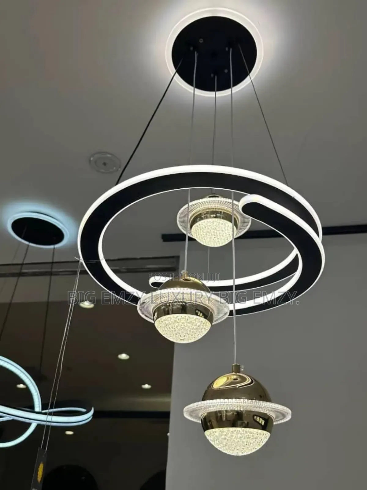 Pendant Lights With Light Base