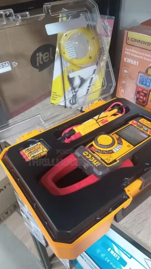 Ingco Ac/Dc Clamp Meter -1000a