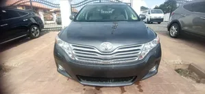 Toyota Venza V6 AWD 2012 Gray