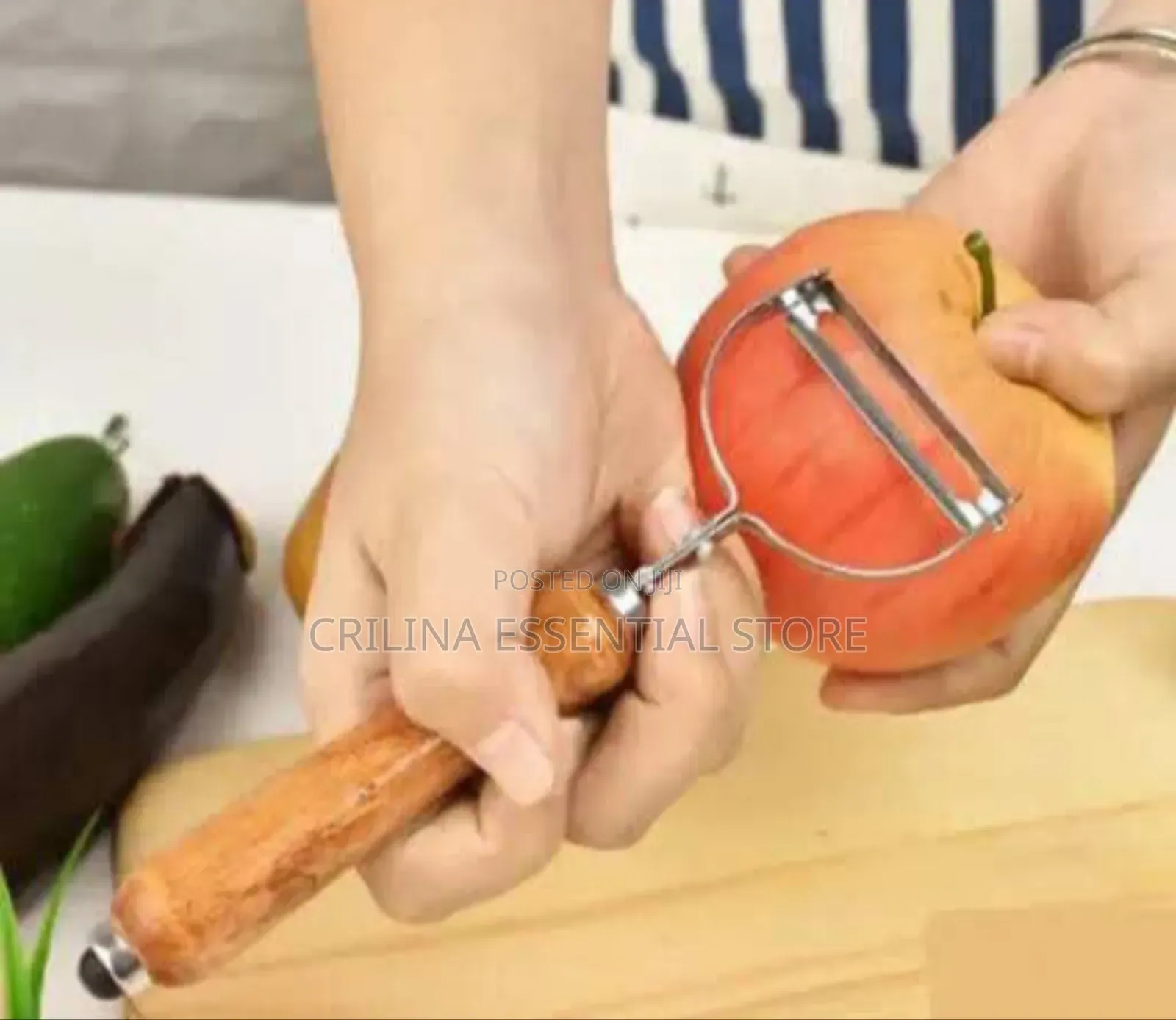 Wooden Handle Peeler
