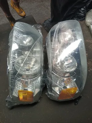 Headlight Ford Escape 2005 Model