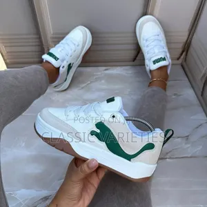 Puma Unisex Sneakers.