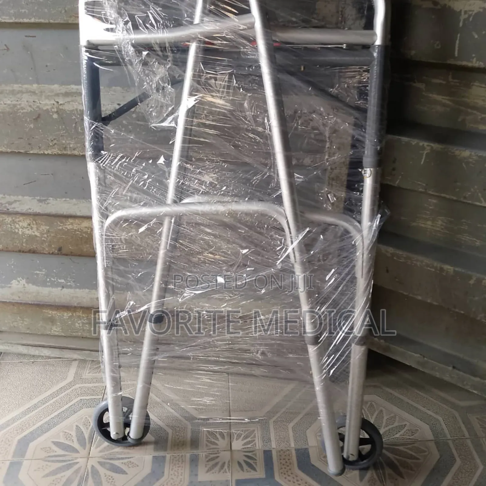 Foldable Adjustable Walking Frame