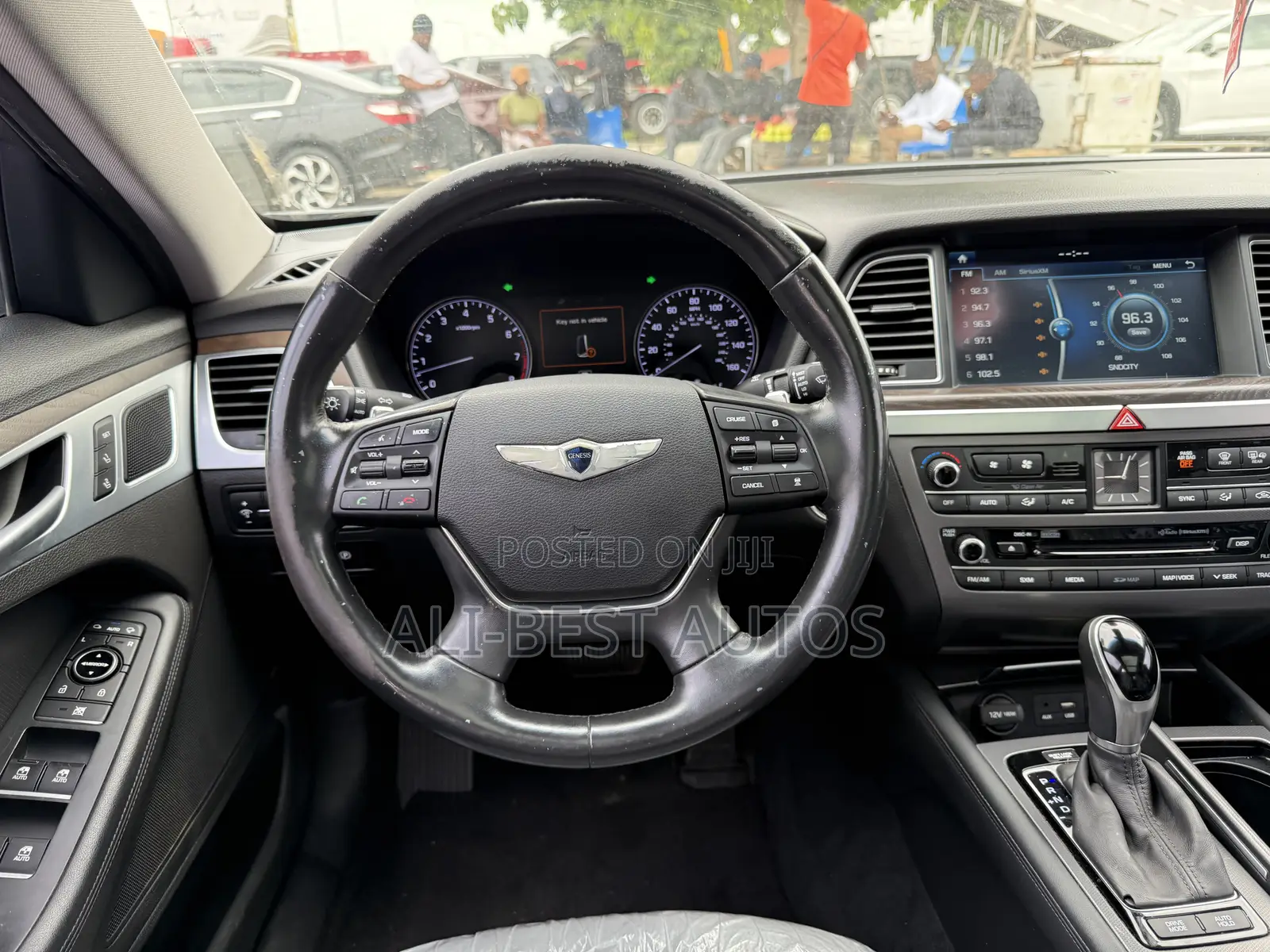Hyundai Genesis 2015 Gray