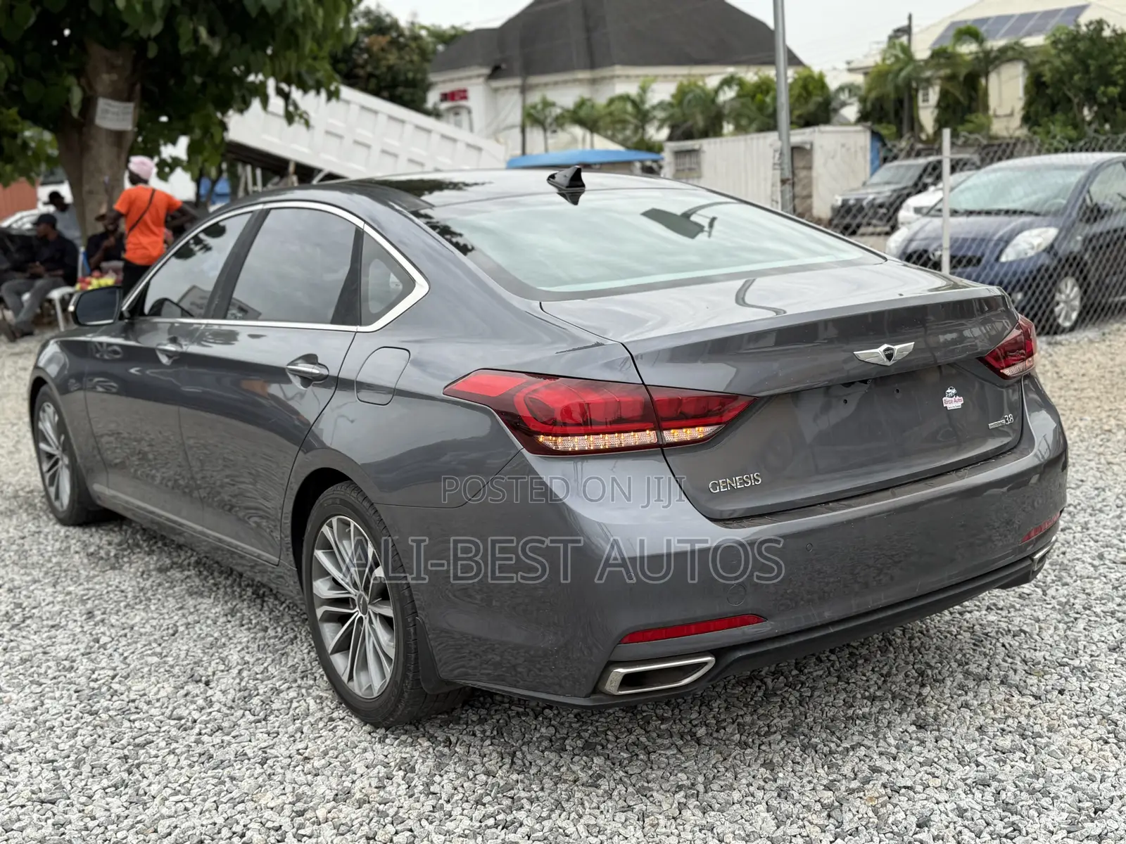 Hyundai Genesis 2015 Gray