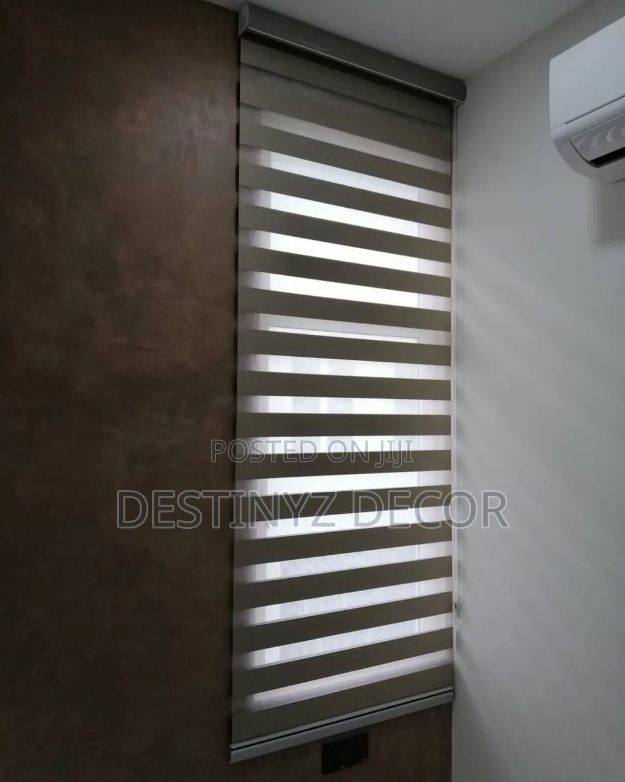 Illuminating Window Blinds